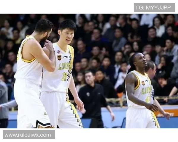 重庆篮球队在最新状态排行榜中荣登第八名展现强劲实力与潜力